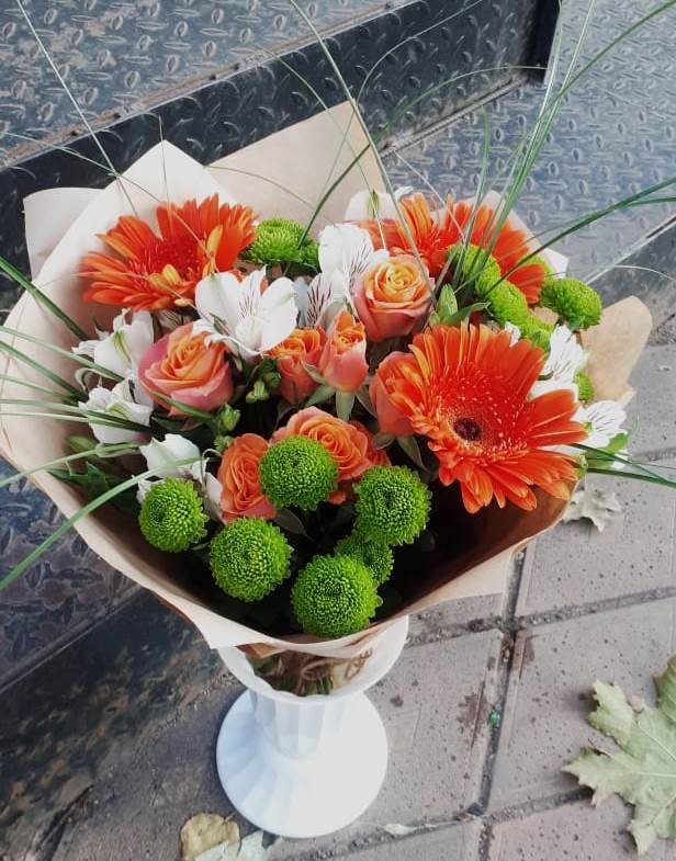 Букет цветов из: Герберы, Хризантемы, Альстромерии и Розы в Донское Калининградской области