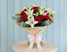 Букет цветов из:  Лилии и Розы в Донское Калининградской области