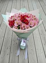 Букет цветов из:  Альстромерии в Донское Калининградской области