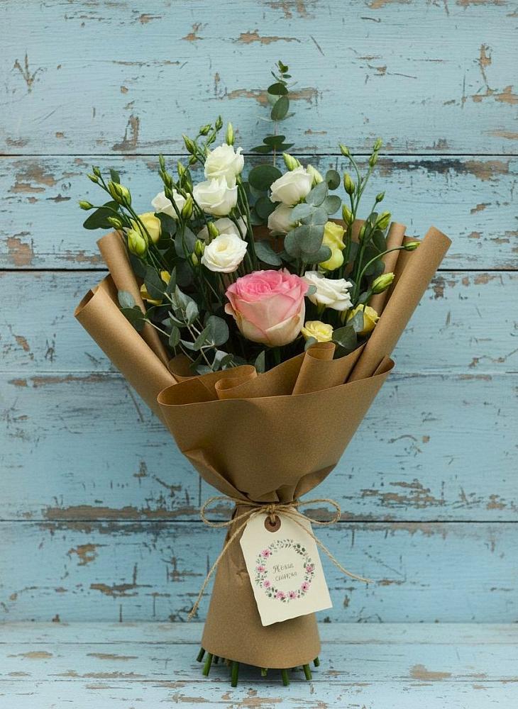 Букет цветов из: Розы и Лизиантусы в Донское Калининградской области