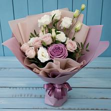 Букет цветов из:  Розы и Лизиантусы в Донское Калининградской области