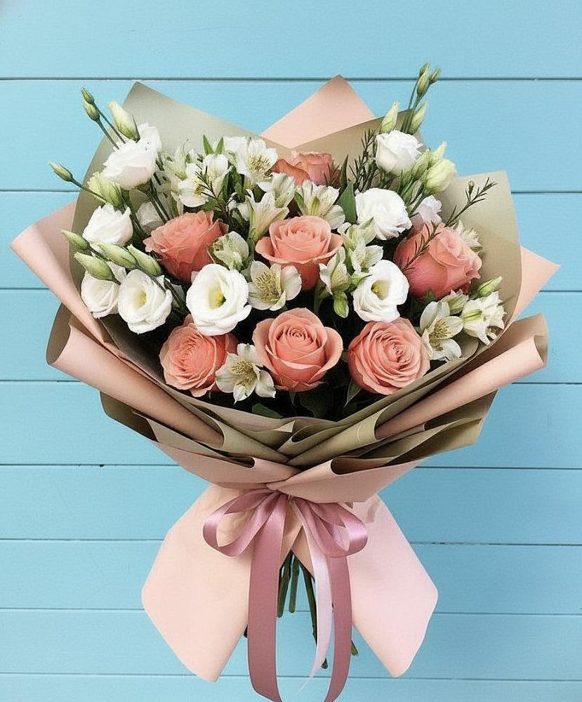 Букет цветов из: Розы, Альстромерии и Лизиантусы в Донское Калининградской области