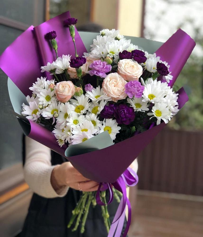 Букет цветов из: Хризантемы, Гвоздики и Розы в Донское Калининградской области