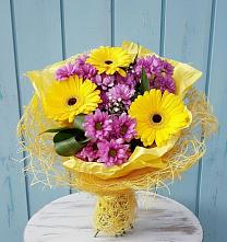 Букет цветов из:  Хризантемы и Герберы в Донское Калининградской области