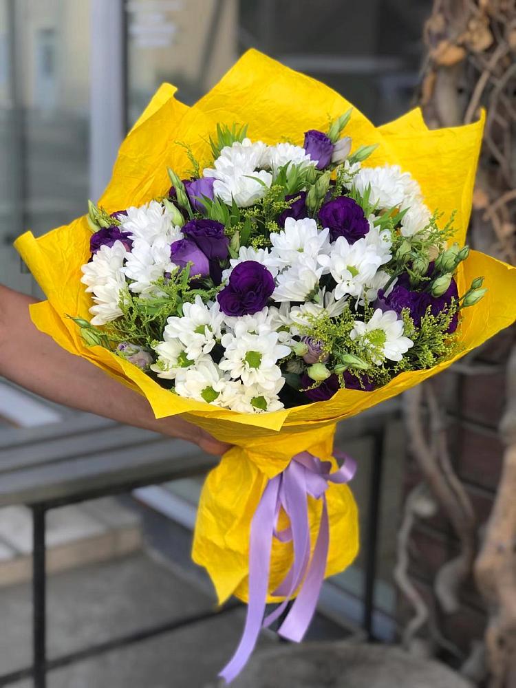 Букет цветов из: Ирисы, Хризантемы и Ромашки в Донское Калининградской области