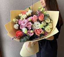 Букет цветов из:  Розы, Лизиантусы и Гвоздики #REPLACE_PRED# Донское Калининградской области