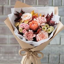 Букет цветов из:  Гвоздики, Хризантемы и Розы в Донское Калининградской области