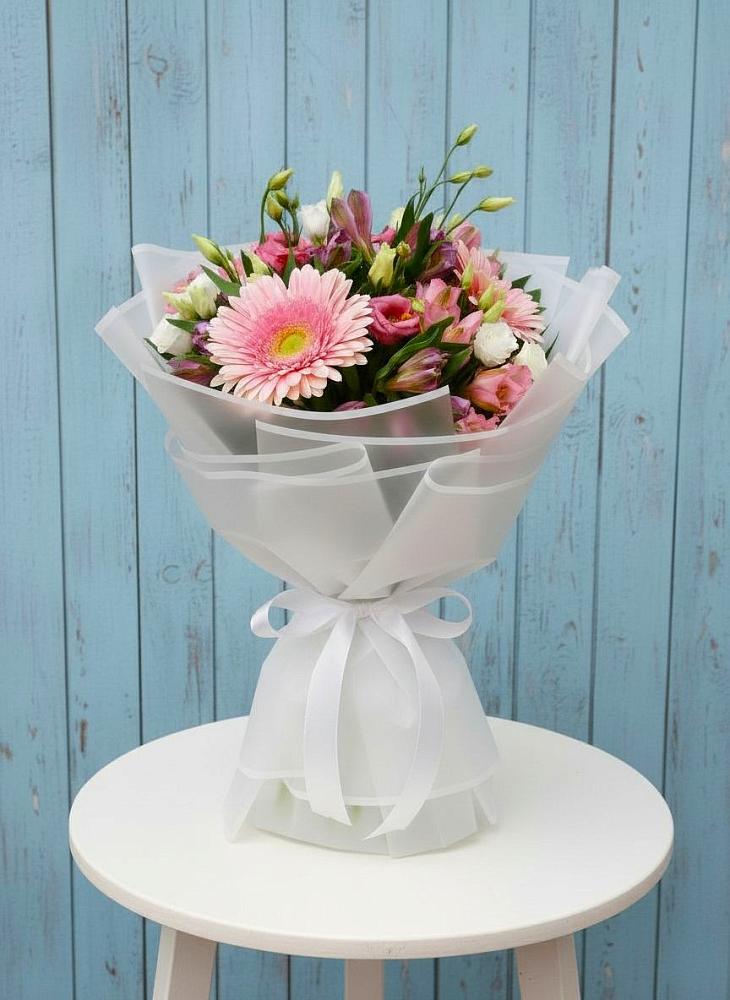 Букет цветов из: Герберы, Альстромерии и Лизиантусы в Донское Калининградской области