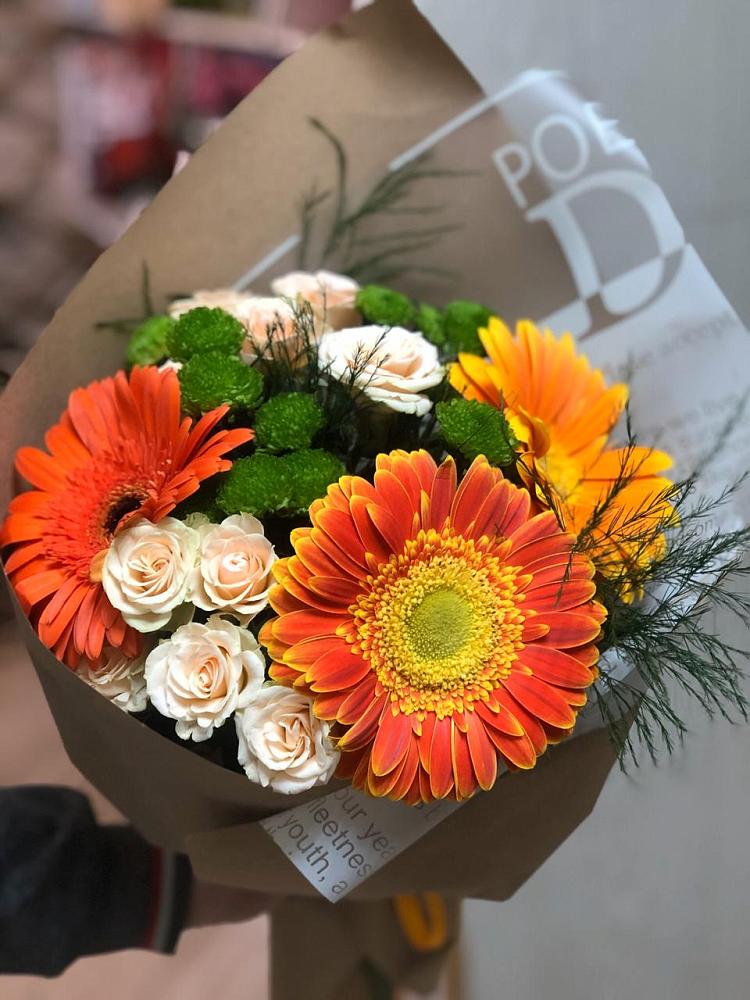 Букет цветов из: Герберы, Хризантемы и Розы в Донское Калининградской области
