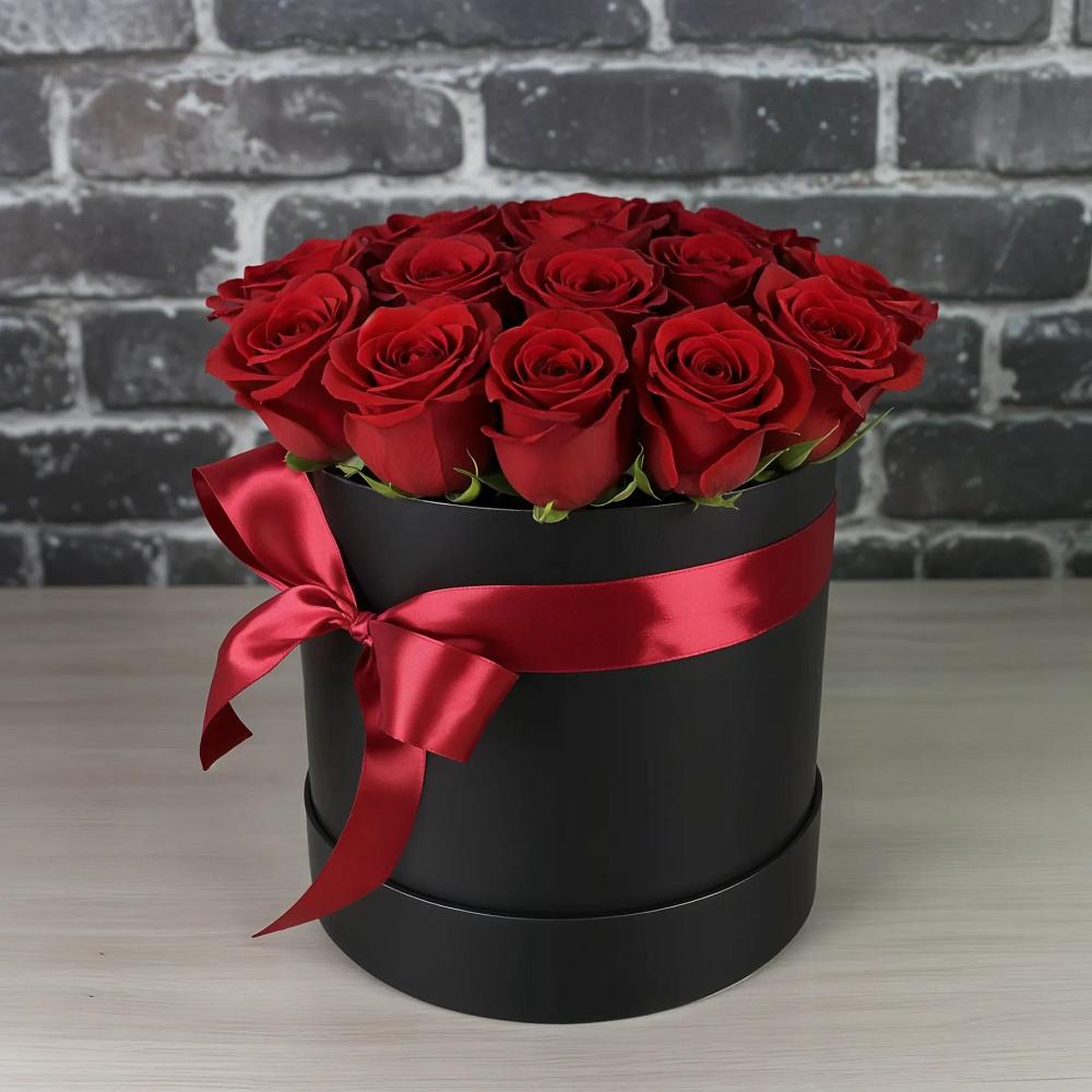 Цветочная композиция из Розы в шляпной коробке в Донское Калининградской области