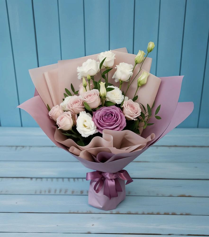 Букет цветов из: Розы и Лизиантусы в Донское Калининградской области